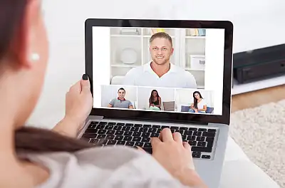 Curso online o semipresencial.