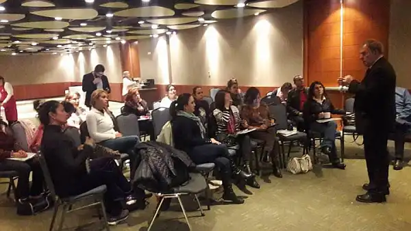 Pablo Buol dictando el taller